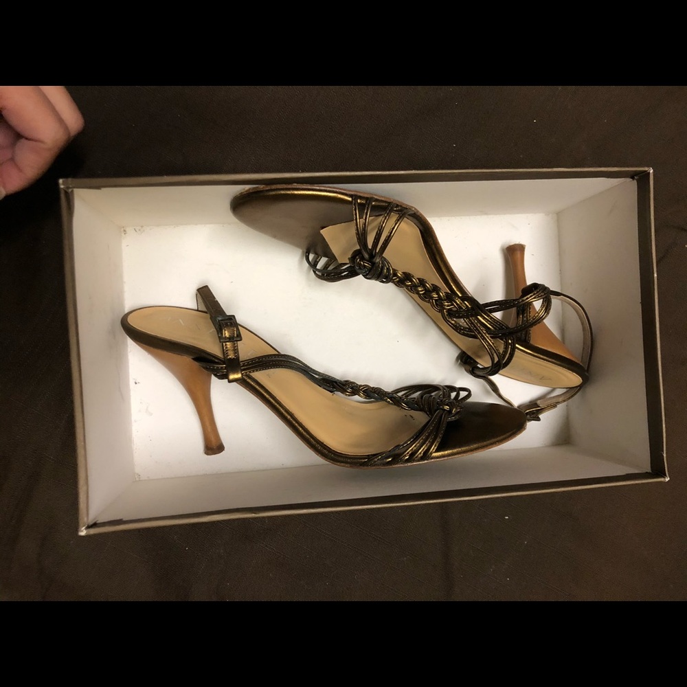 Anne Klein Farley heels